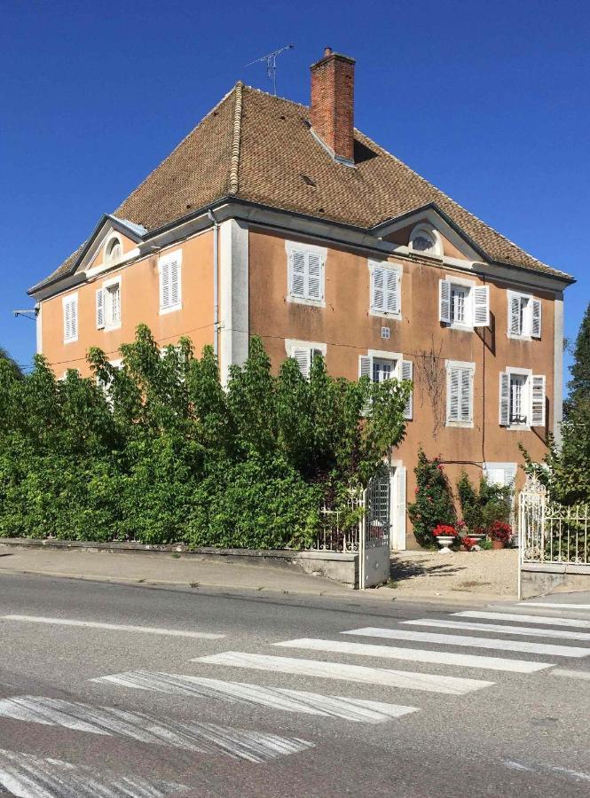 Studio En Ville Et Campagne Louhans Esterno foto